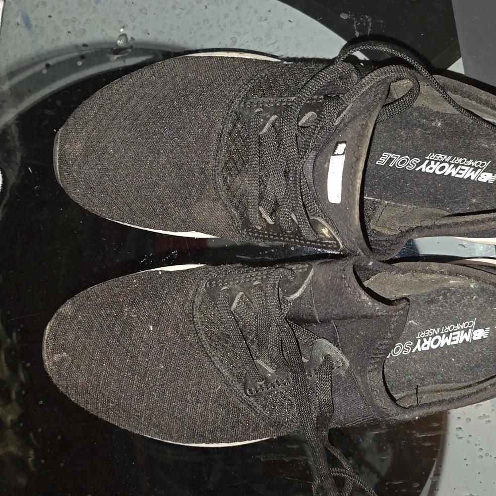 Shoes - Picture 2 of 4